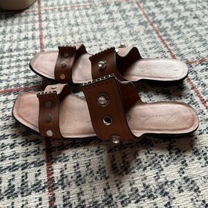 LOLA‎ CRUZ Brown Leather Studded Crystal Slide Sandals Women 8